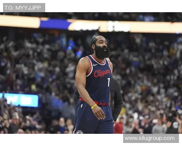 哈登带领火箭队对决老鹰精彩录像回放全程分析与精彩瞬间回顾