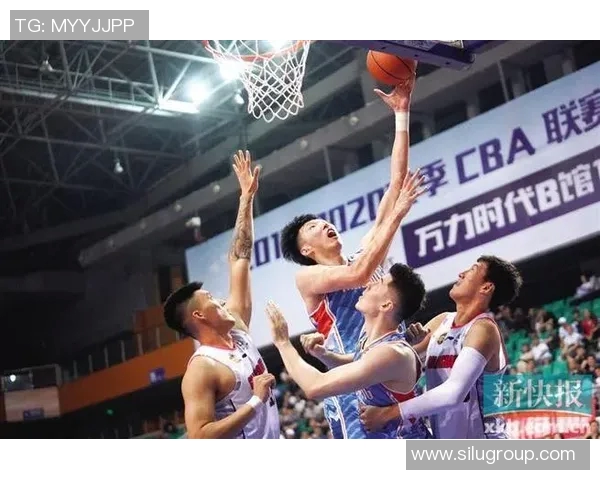 季前赛精彩回放广东队对阵新疆队的激烈对决全程回顾