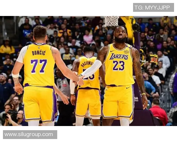 湖人对阵鹈鹕精彩直播178全程回顾与赛后分析