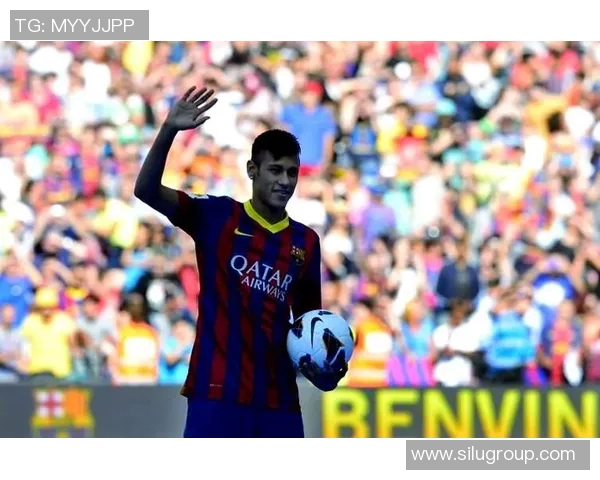 内马尔在足球世界的传奇之路与未来展望:从巴西小将到全球偶像的蜕变